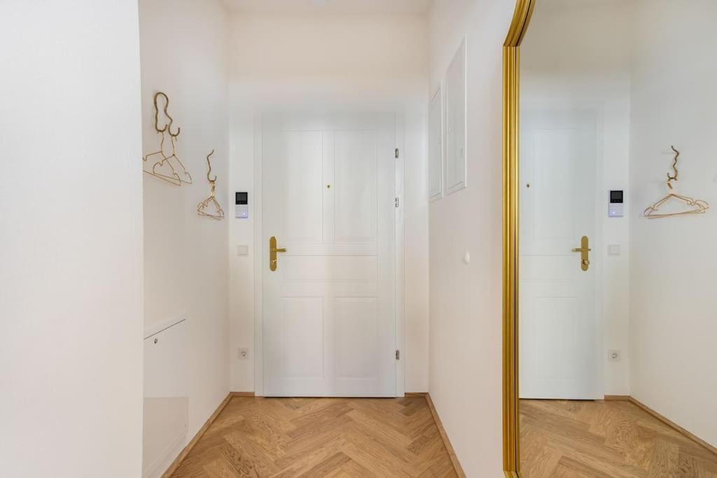 Appartement St. Elizabeth 1 à Vienne Extérieur photo